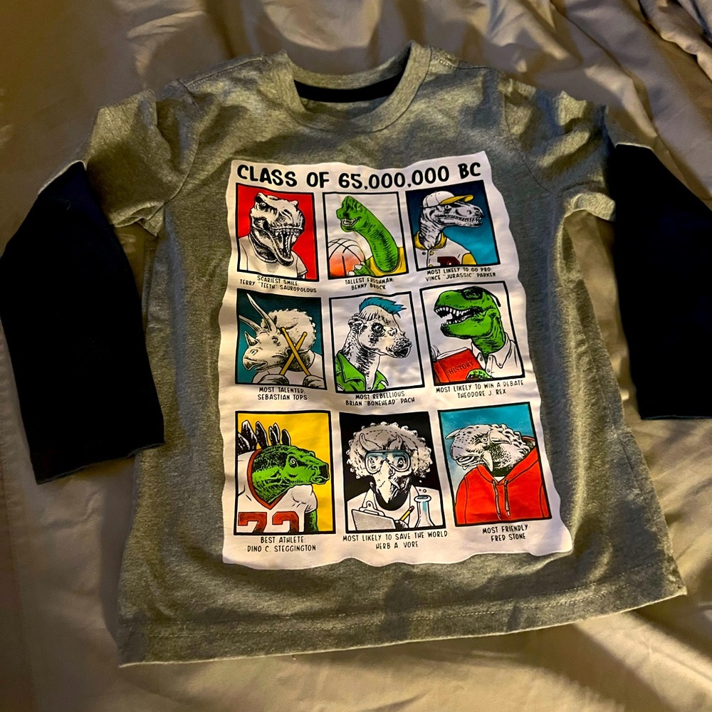 Boys size 4 Garanimal long sleeve shirt